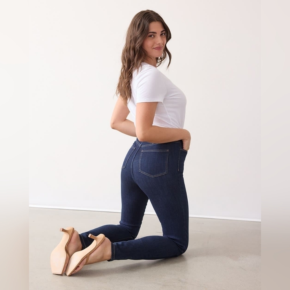 Reitmans Curvy Super High Rise Classic Blue Women's Skinny Jeans Size 32P NWT
